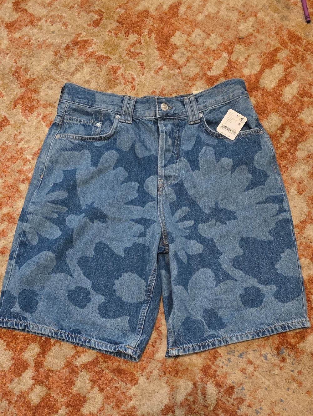 We The Free Montana Short.Blue Floral Print Denim Jean Shorts. Size 27